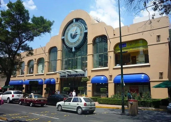 Beverly Hotel 4*