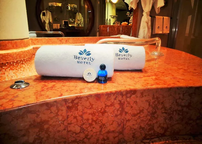 Beverly Hotel 4*